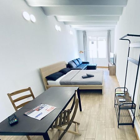 Apl Sants Lofts Bcn Fira Camp Nou Apartment บาร์เซโลนา ภายนอก รูปภาพ